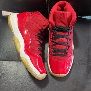 Nike Air Jordan 11 Retro ‘Win Like 96’ Kids Red and Black Sneakers Size 6.5Y